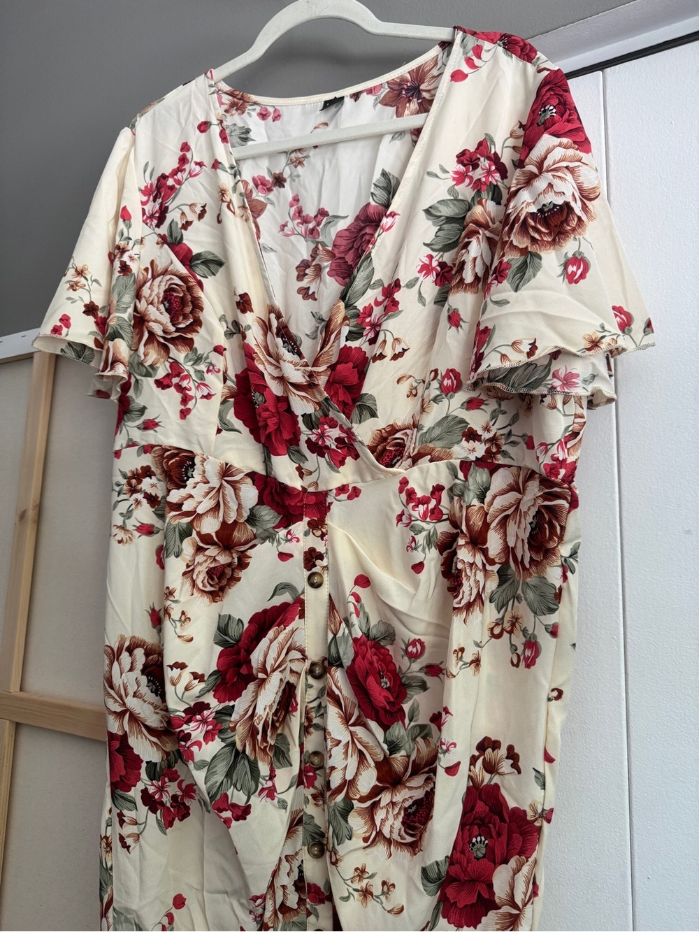 Floral Ruched Button Front Tulip Hem Maxi Dress 3XL Chiffon Feel
